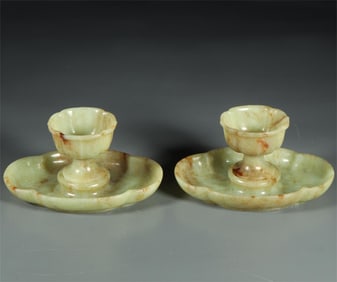 A set of exquisite Hetian jade cups