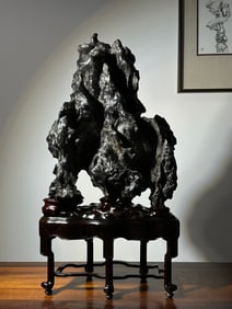 A beautiful Lingbi stone