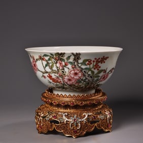 A hand-painted pastel porcelain bowl from the Qing Dynasty