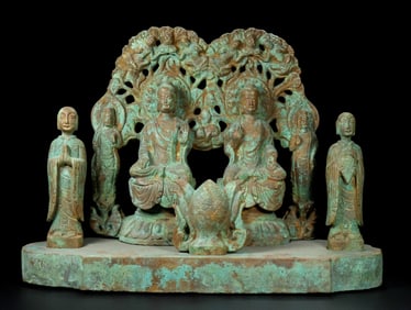 A Hetian jade Buddha statue from the Han Dynasty