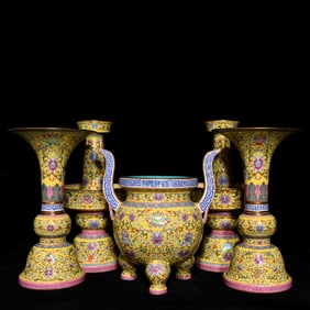 A pastel eight-treasure flower pattern five incense burner made in the Qianlong period of the Qing