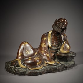 A beautiful reclining Buddha dharma