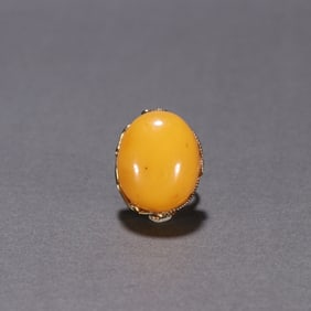 A silver-gilt beeswax ring from the Qing Dynasty