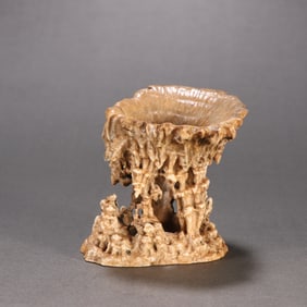 A beautiful antler cave-shaped ornament