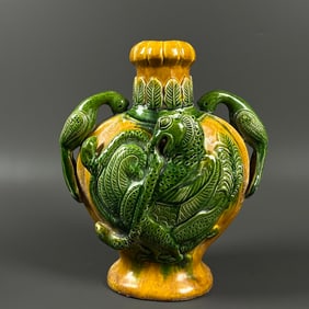 A three-colored parrot bottle from the Gongxian kiln in the Tang Dynasty