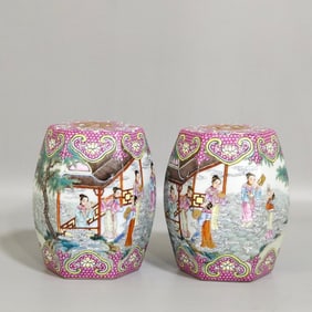 A pair of songs and dances of the Qianlong year of the Qing Dynasty
