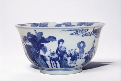 A blue and white four-concubine sixteen-son bowl made in the Kangxi era of the Qing Dynasty