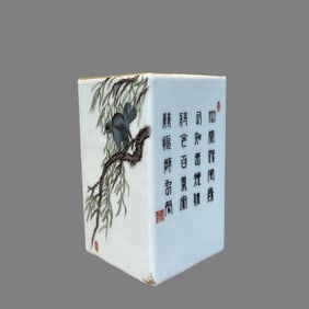 A three-way pen holder of pastel flower and bird poetry made in the Guangxu era of the Qing Dynasty
