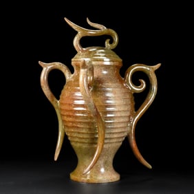A Hetian old jade vase of the Han Dynasty