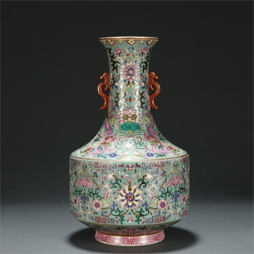 A fine enamel-colored entwined floral amphora: Exquisite enamel entwined floral amphora SIZE: H:30cm W:21cm (The Dimensions Of All Batches Are Manually Measured.If You Need More Detailed Information, Please Contact Our Customer Service Before Bidd