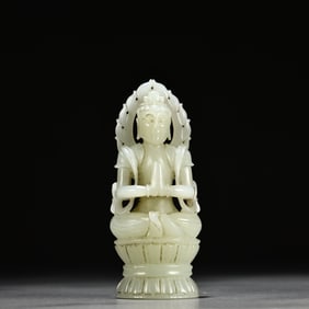 A beautiful old Hetian jade Guanyin ornament