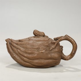 A Qing Dynasty Duan Ni Mingyuan Buddha Hand Pot