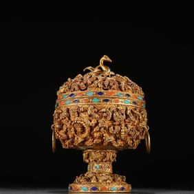 A fine silver-gilt bead-inlaid gemstone amphora