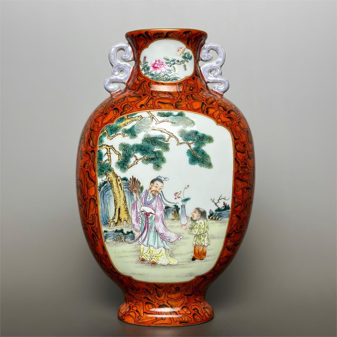 A stone pattern glazed figure landscape flower window amphora made in the Qianlong period of the: Qing Dynasty Qianlong year stone glazed figure landscape flower window open amphora flat bottle SIZE: Mouth D:7.5cm H:25.8cm Belly D:16cm Bottom:8.8cm (The Dimensions Of All Batches Are Manually Measu