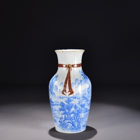 A blue landscape melon ribbon bottle made in the Qianlong period of the Qing Dynasty