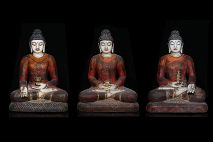 A set of exquisite jade and colorful Three Treasure Buddhas