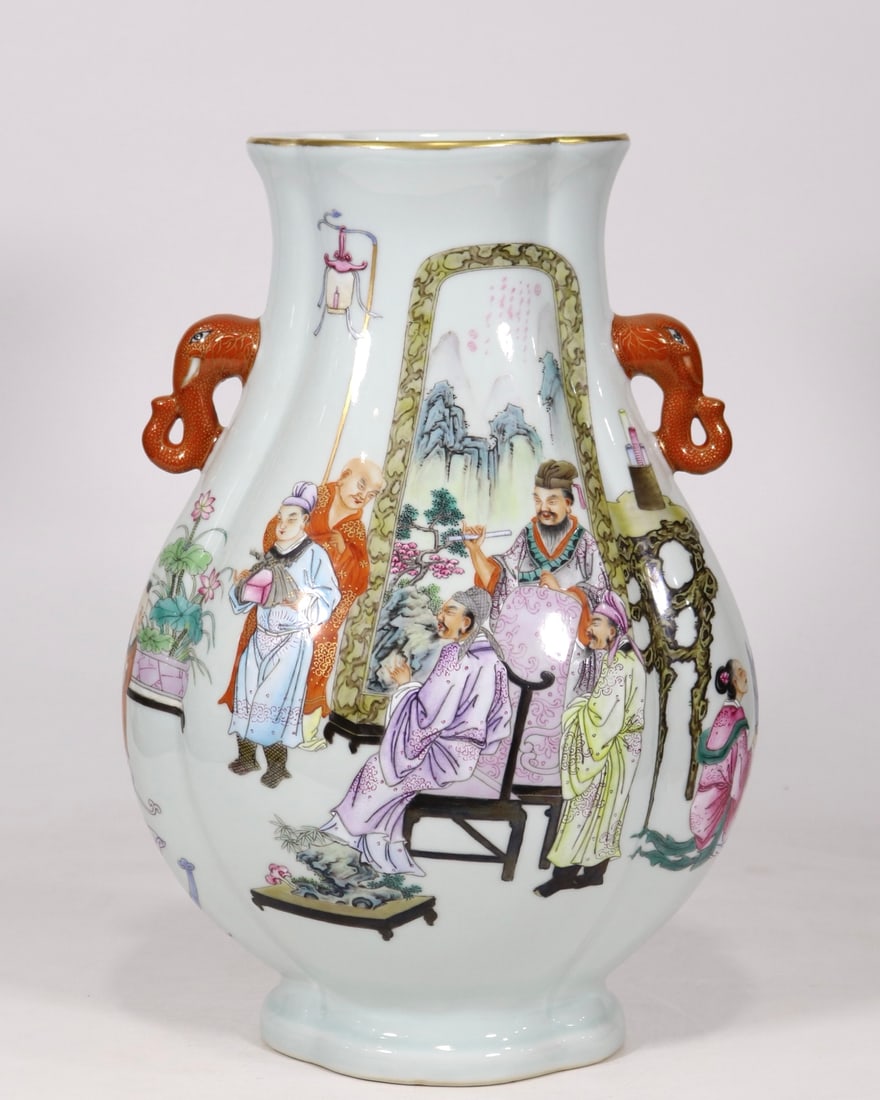 A pastel figure poetry amphora made in the Qianlong era of the Qing Dynasty: Qing Dynasty Qianlong year pastel character poetry amphora SIZE: H:37cm Belly D:25cm (The Dimensions Of All Batches Are Manually Measured.If You Need More Detailed Information, Please Contact Our Cust