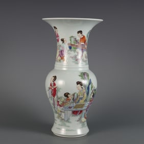 A pastel twelve gold hairpin flower cup made in the Yongzheng year of the Qing Dynasty