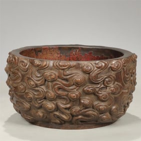 A Qing Dynasty Qinan agarwood carving Yutian carved auspicious cloud pattern brush wash