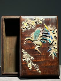 A beautiful rosewood treasure inlay box