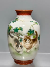 An enamel kitten butterfly lantern bottle made in the Qianlong era