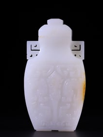 A beautiful Hetian jade vase ornament