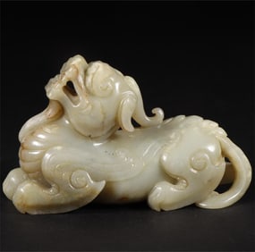 A beautiful Hetian jade beast ornament