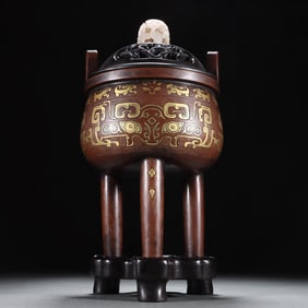 A beautiful copper wrong gold gluttonous pattern aromatherapy stove