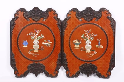 A pair of Qing Dynasty rosewood frames with red lacquer hearts embedded in Bogu picture hanging