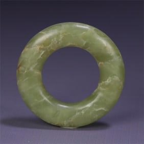 A jade ring of Hongshan culture