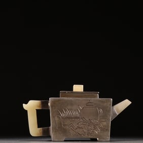 A beautiful three-inlaid jade tin pot