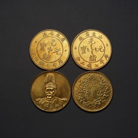 A finely gilded dollar head