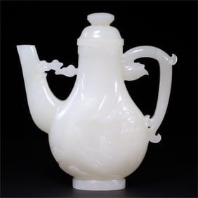 A beautiful Hetian jade wine pot