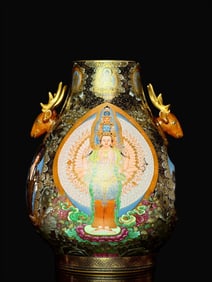 A Qing Dynasty Qianlong black thangka Buddha statue painted with a deer head in gold