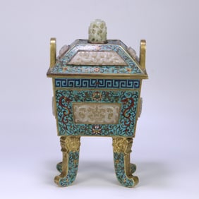 A cloisonné inlaid with Hetian jade entwined dragon pattern halberd furnace made in the Qianlong