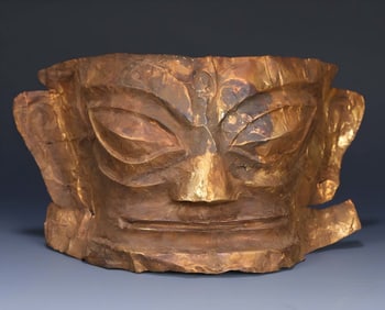 A beautiful gold leaf mask of the ancient Shu Kingdom