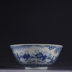 A Ming Dynasty Chenghua blue and white baby play picture bowl