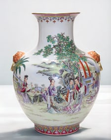 A Qing Dynasty Qianlong pastel twelve gold hairpin pattern amphora