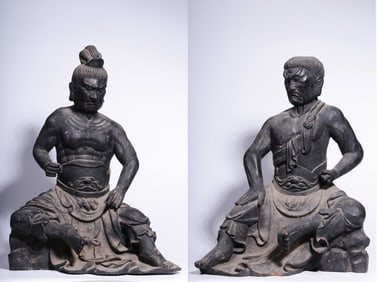 A pair of wood carving wrestler ornaments from the Qing Dynasty