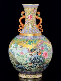 A piece of Qianlong year of the Qing Dynasty yellow ground anchovy grass entwined lotus ruyi pattern