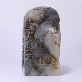 A landscape seal of Shoushan stone cow horn frozen character in the Qing Dynasty