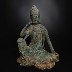 A bronze statue of Guanyin