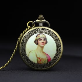 A pocket watch of European Western paintings