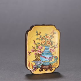 A Qing Dynasty copper tire painted enamel plaque