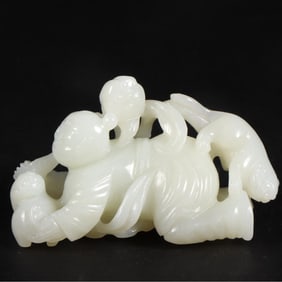 A Qing Dynasty Hetian jade flying boy