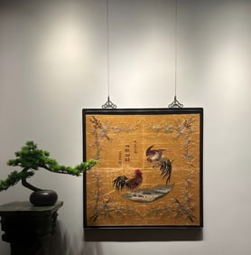 A piece of Qing Dynasty embroidery "Crown on Crown"