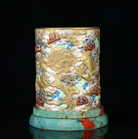 A pen holder of the Qing Dynasty