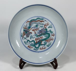 A piece of Qing Dynasty Yongzheng Doucai dragon and phoenix auspicious plate
