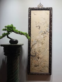 A late Qing Dynasty inlaid conch embroidery Cantonese embroidery "Chaofeng Tu"