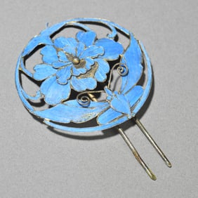 A fine silver-gilt emerald butterfly hairpin